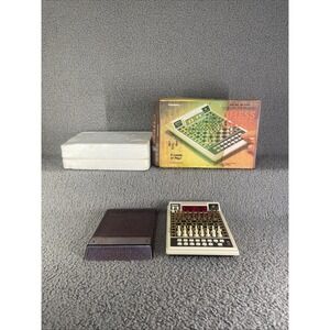 Vintage TANDY Computerized Chess Game In Box 60-2160 Radio Shack Parts Only